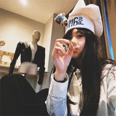 福宝吃糖我读书七零萌崽不服输